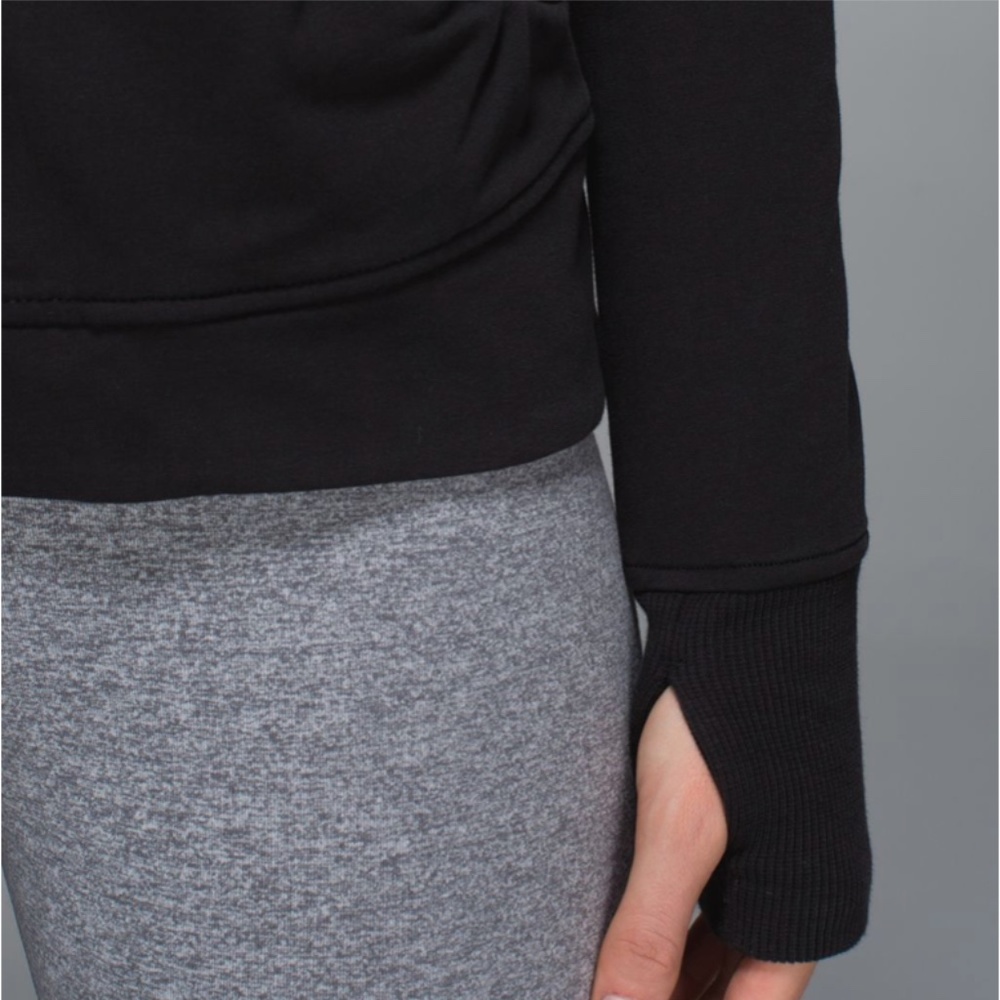 Lululemon Movement Jacket - Picture 6 of 9